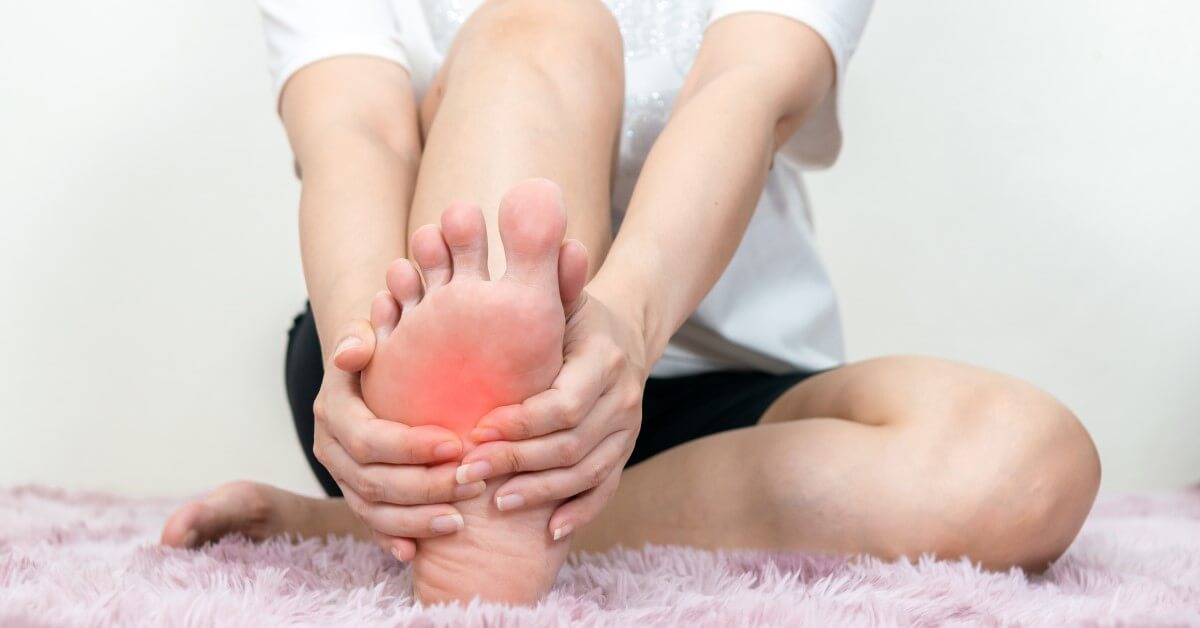 SickNWell-What-is- Plantar-Fasciitis-and-How-is-it-Treated-2